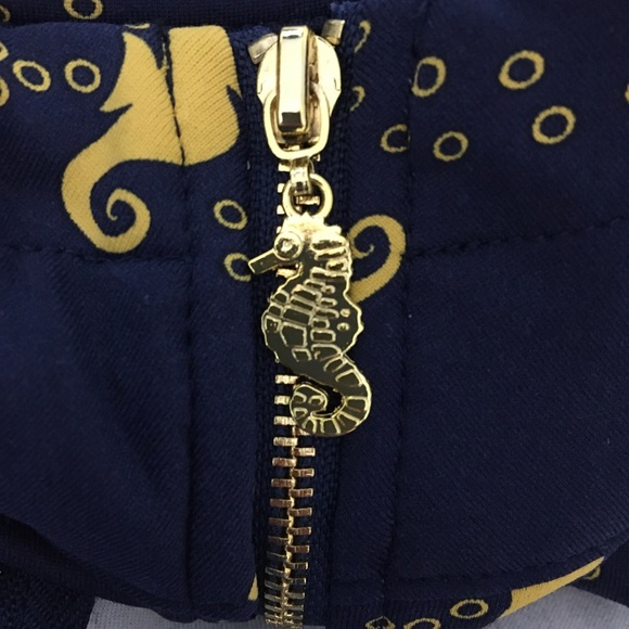 Seahorse Novelty Print Jacket Navy Gold UPF 50 - L - Picture 14 of 16